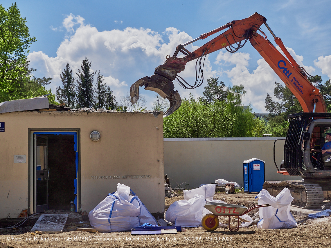 10.05.2022 - Baustelle am Haus für Kinder in Neuperlach